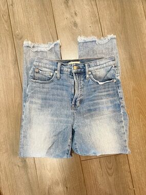 Madewell Light Blue High-Rise Cropped Frayed-Hem Jeans